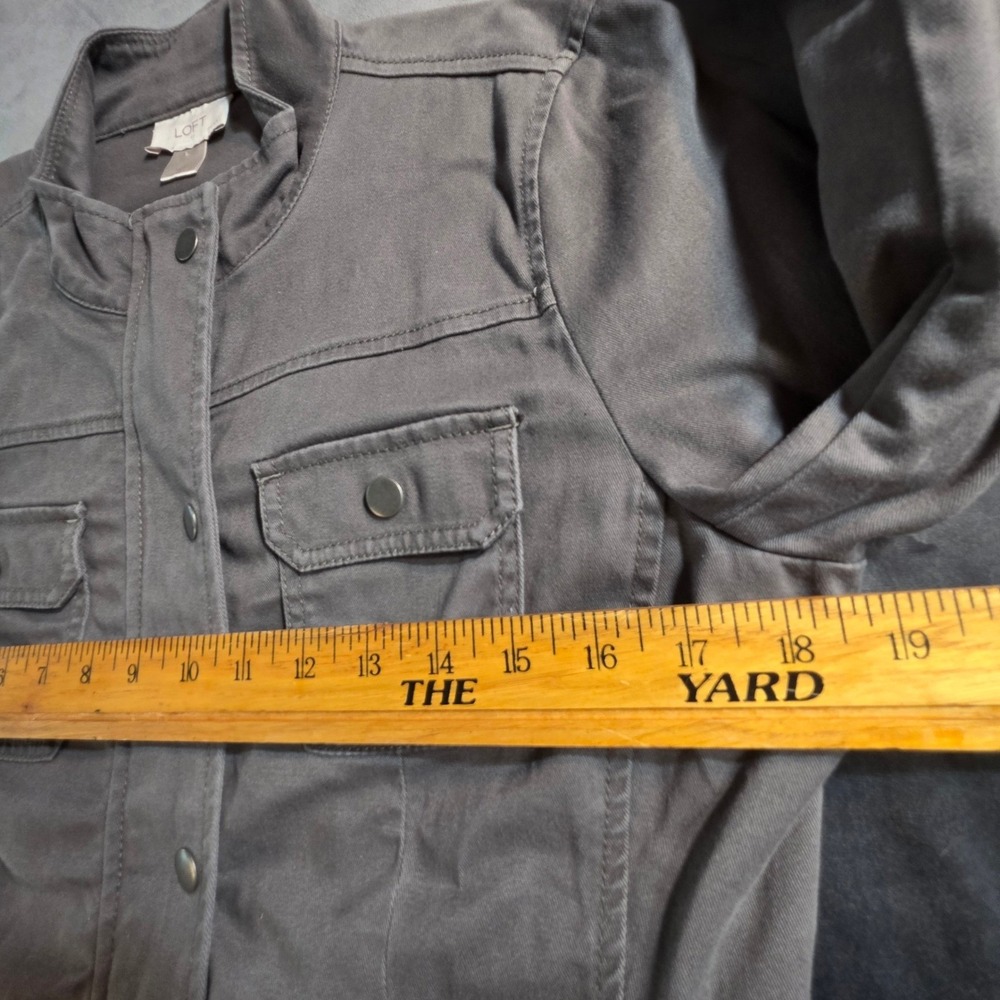Loft Petite Gray Utility Jacket Button Front Pock… - image 5